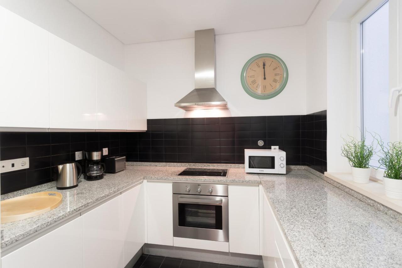 Flh Graca Spacious Flat Lisbona Esterno foto